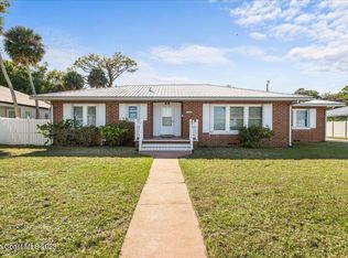 1322 Riverside Dr, Titusville, FL 32780