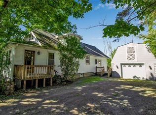 2150 Derby Rd, Eden, NY 14057