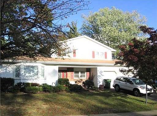 1st image of 6 Kwitkowski Ct