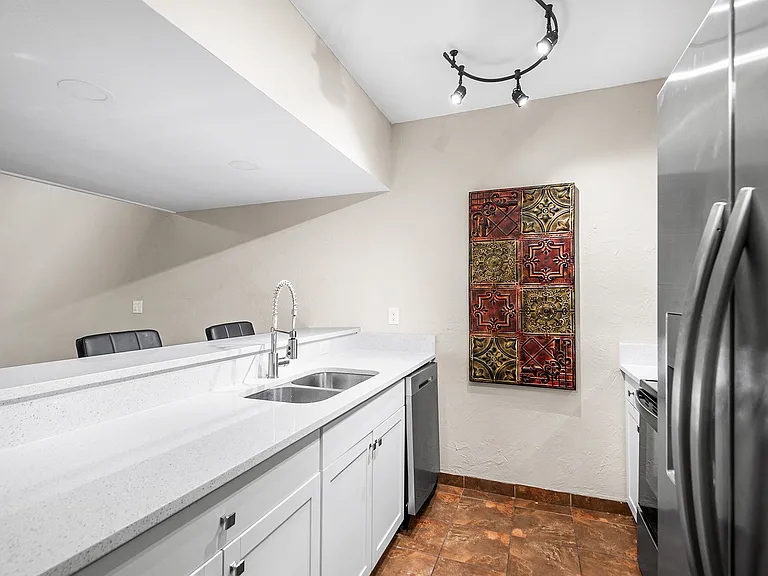 4187 Abbey Ct — Photo 7