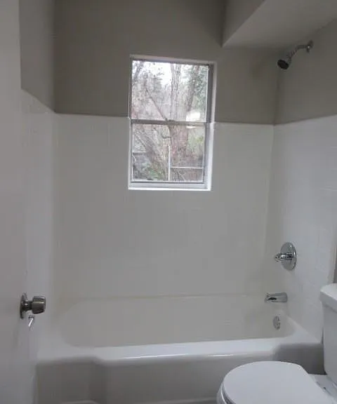 784 Terminal Ct #7 — Photo 10