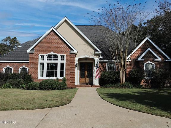 2nd image of 2408 Cherrywood Pl