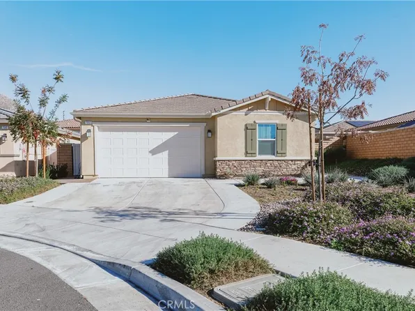 7552 Honeybell Ct, Riverside, CA 92507