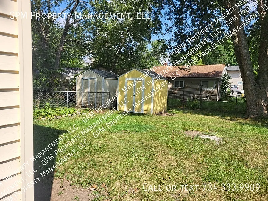 2 bed, 1100 sqft, $1,075 — Photo 2
