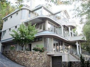 3048 Lockridge Rd SW, Roanoke, VA 24014