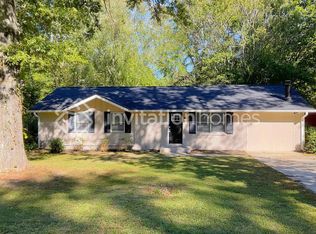 3077 Sasanqua Ln SW, Marietta, GA 30008