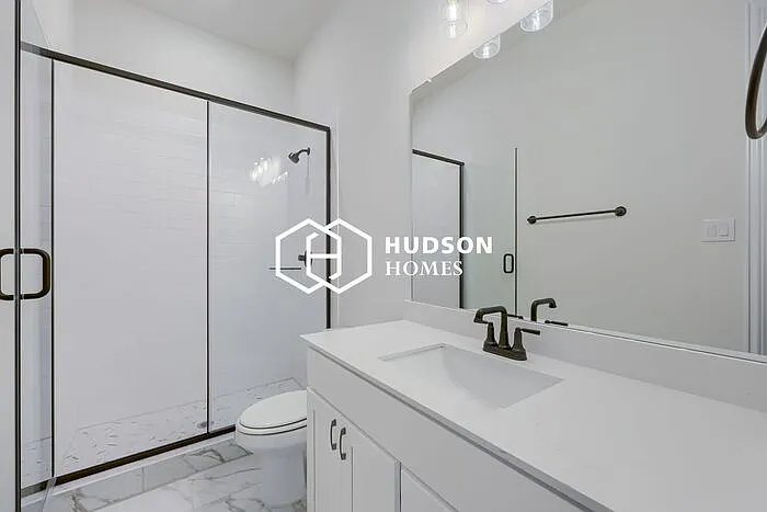 2521 Tyler Wade Trl — Photo 10