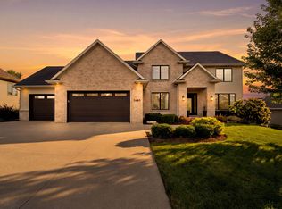 5465 N Haymeadow Ave, Appleton, WI 54913
