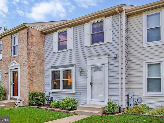 3rd image of 8194 Mountain Estate Ct