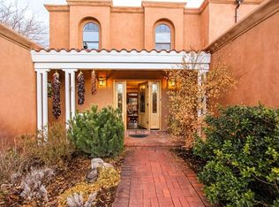 694 Applewood Rd, Corrales, NM 87048