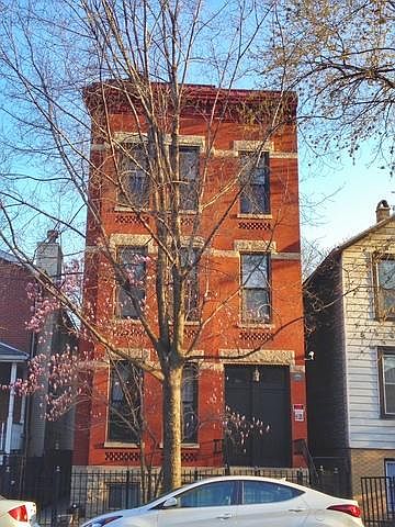 1st image of 1421 W Huron St #G
