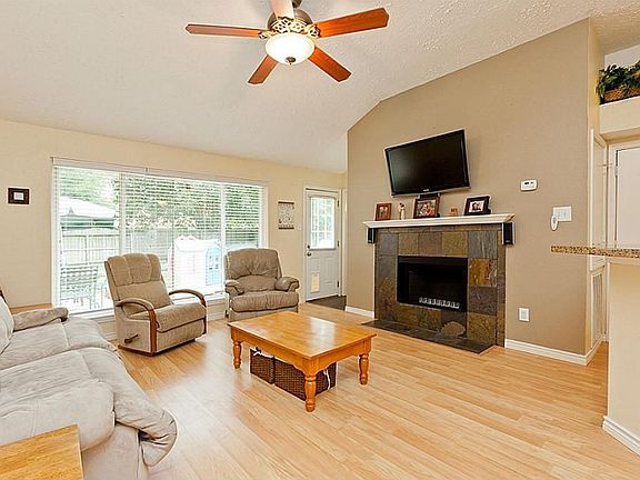 2nd image of 2907 Sand Reef Ct