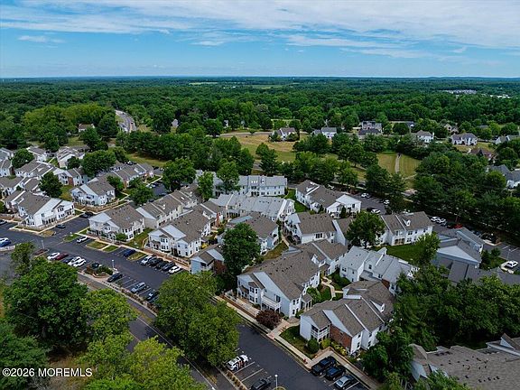 2nd image of 264 Tulip Lane