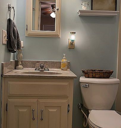 2nd image of 4837 Sturbridge Pl