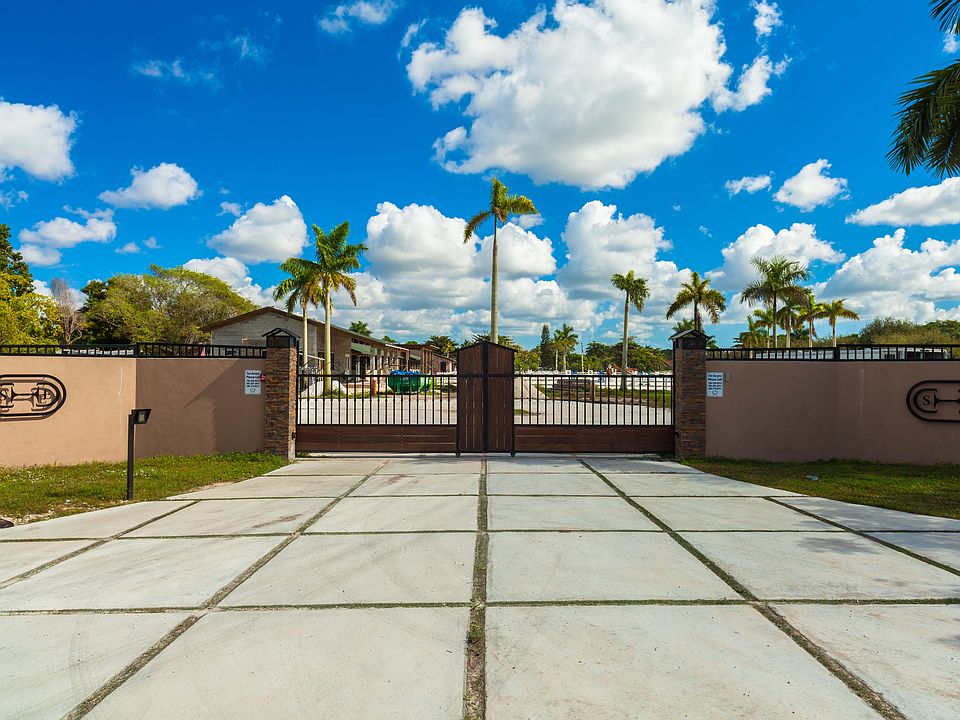 1st image of 5895 Sw 125 Avenue