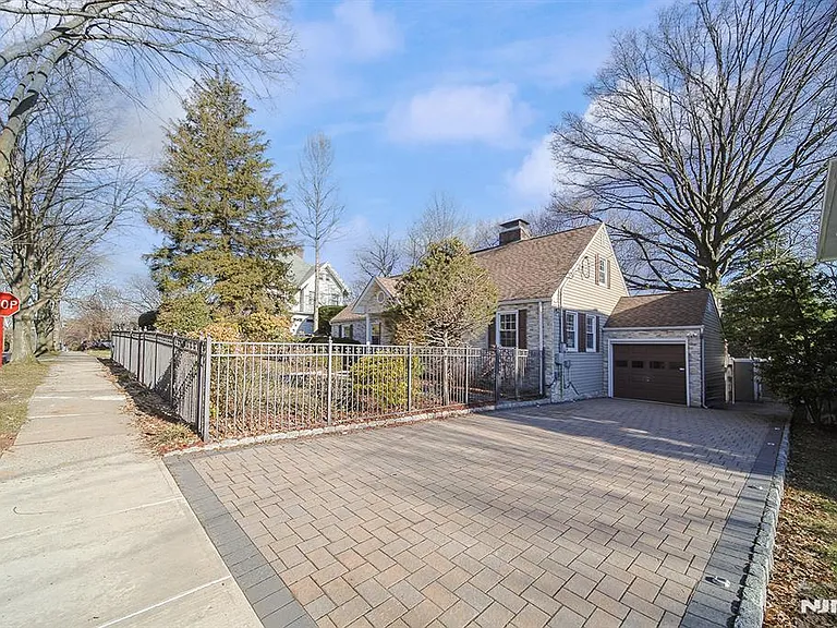 18 Lakeview Ave #181 — Photo 23