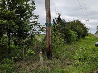 10335 Paw Paw Rd, Richwoods, MO 63071