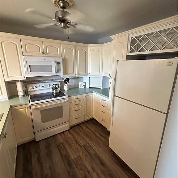 3490 N Key Dr #205 — Photo 9