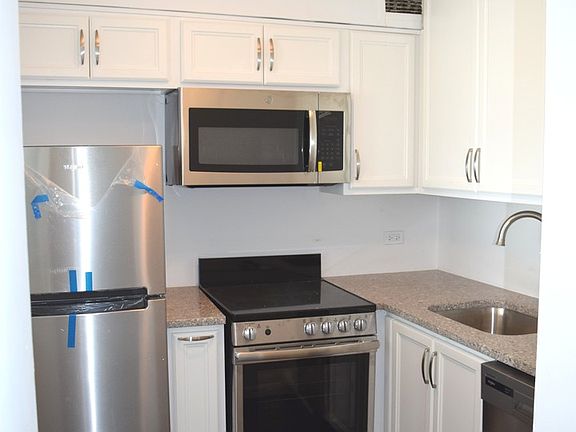 2nd image of 2728 N Hampden Ct APT 2104