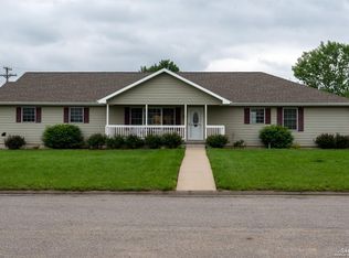711 Marilyn St, Minneapolis, KS 67467