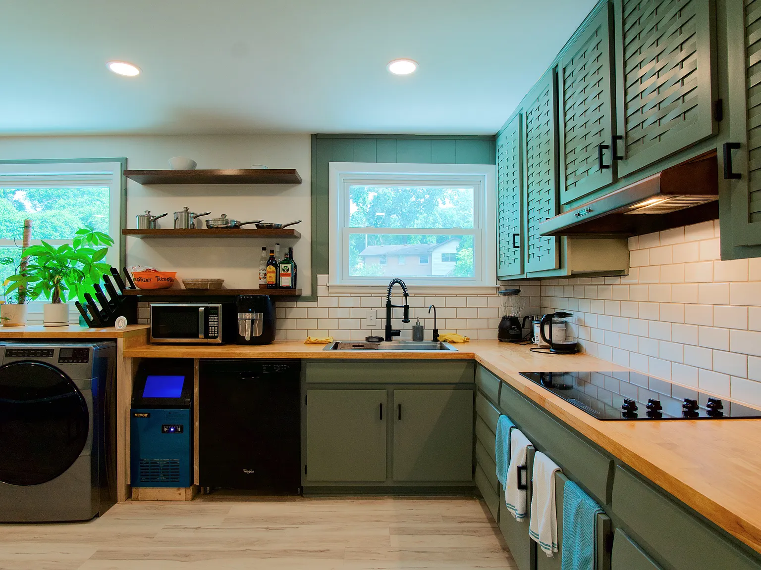 3 bed, 1368 sqft, $700 — Photo 4