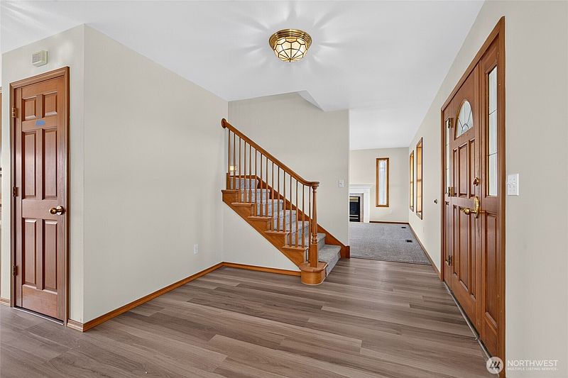 4th image of 12035 Downey Road