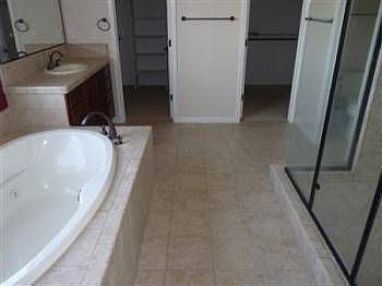 5th image of 1363 Seymour Cir