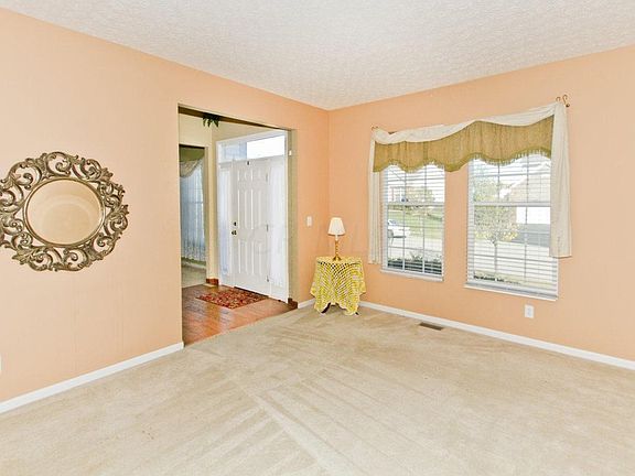 03 Living Room
