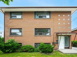 349 Frontenac Ave Unit 3, Oshawa, ON L1J 2A7