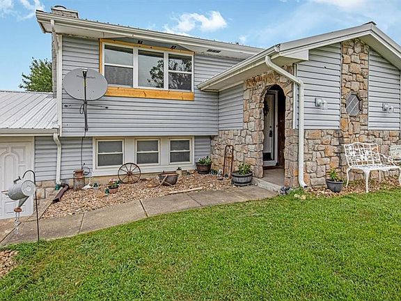 5th image of 6527 SE Smith Rd