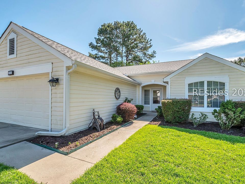 1st image of 1 Coburn Ln