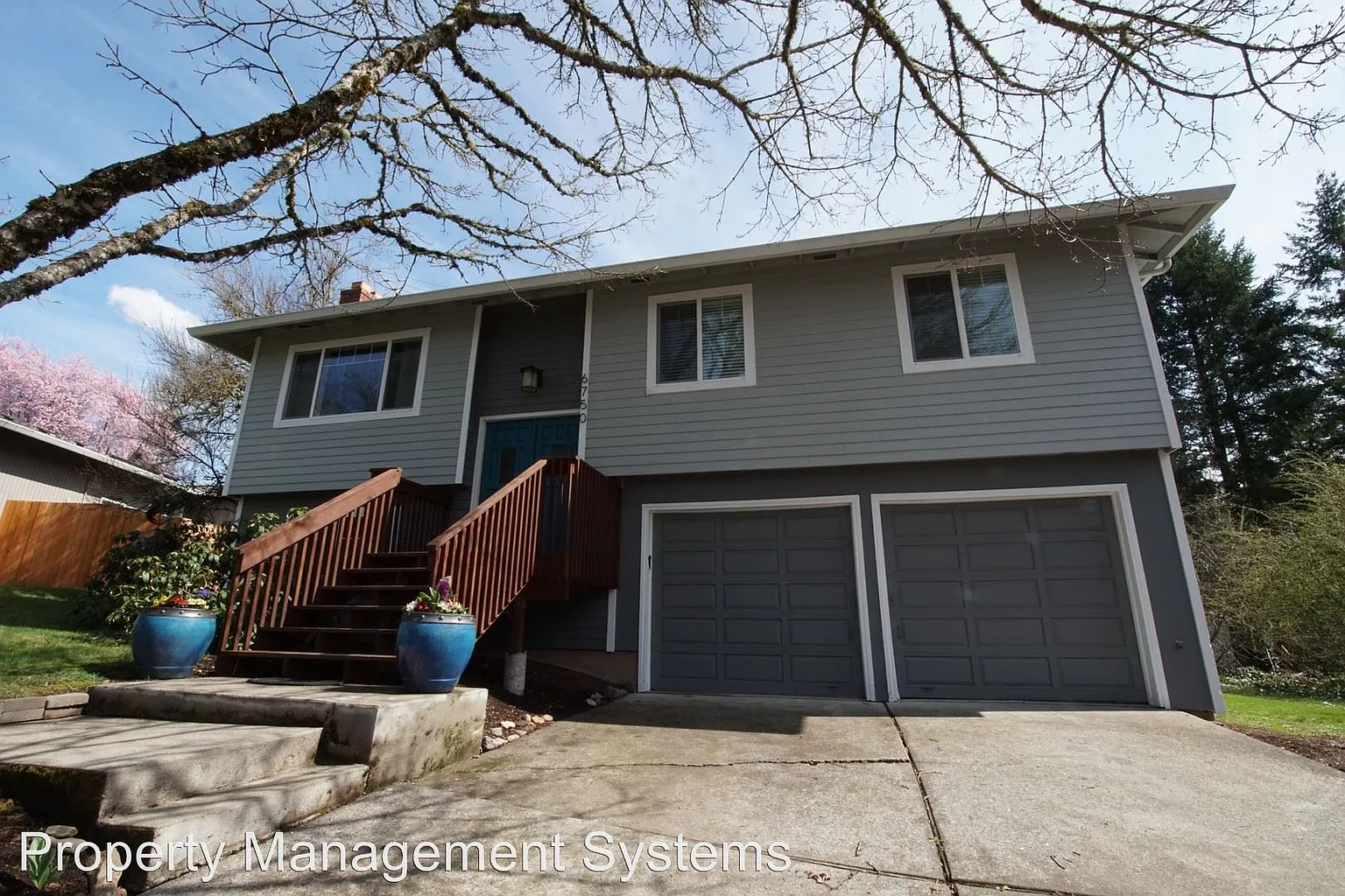 6750 SW Nehalem Ln photo 1