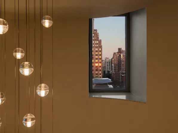 333 West 14th Street image 29 of 36