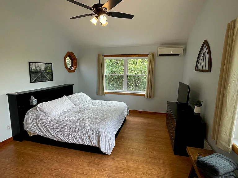Conyngham Crest Dr — Photo 8