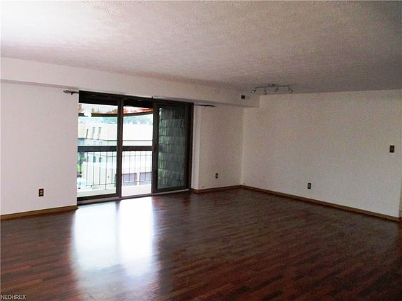 2nd image of 9841 Sunrise Blvd Unit P24