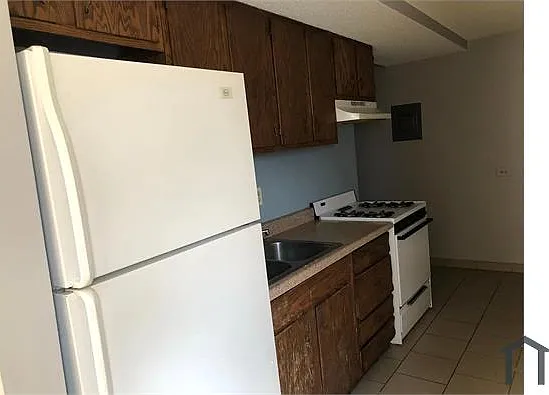 1596 Mark Ave #7 — Photo 6