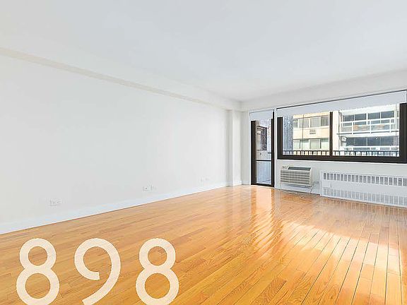 4th image of 135 W 96th St APT 9G