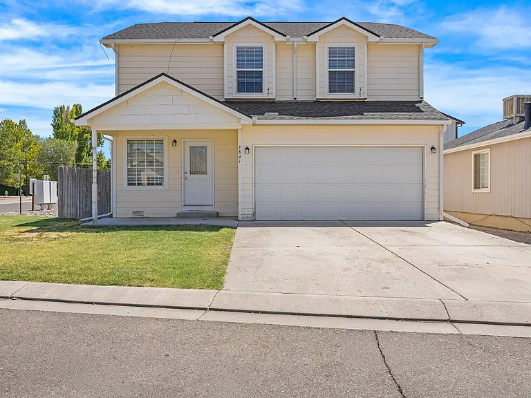 2841 Morningside Ct — Photo 1