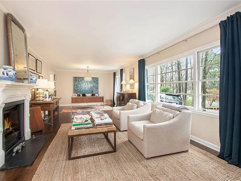 3873 Land O Lakes Dr NE — Photo 5