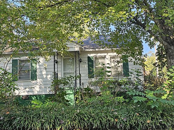 5th image of 500 Brookside Dr