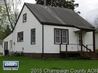 107 W Center St, Seymour, IL 61875
