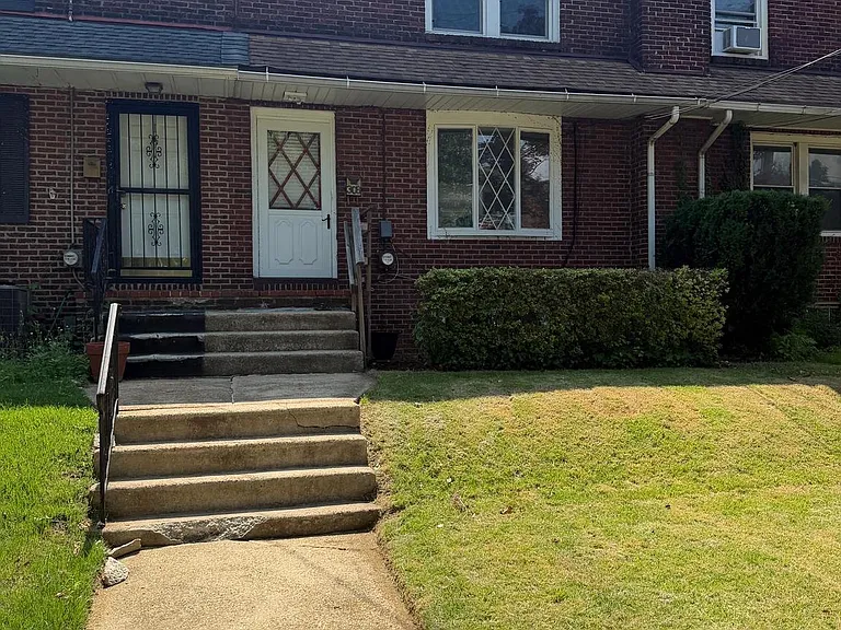 308 Comly Ave — Photo 1