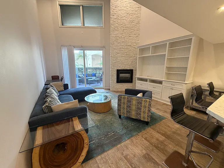 200 Pacific Coast Hwy #149 — Photo 6