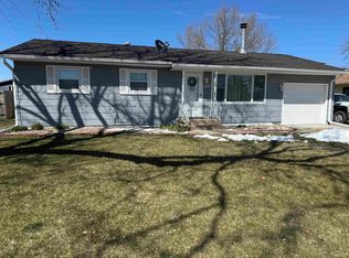 1107 E 5th St, Hastings, NE 68901