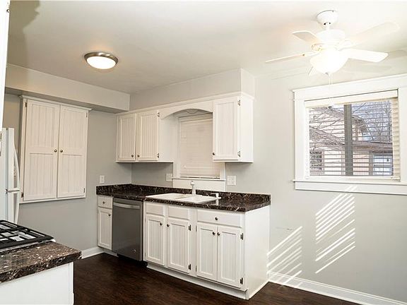 3rd image of 2795 8th St