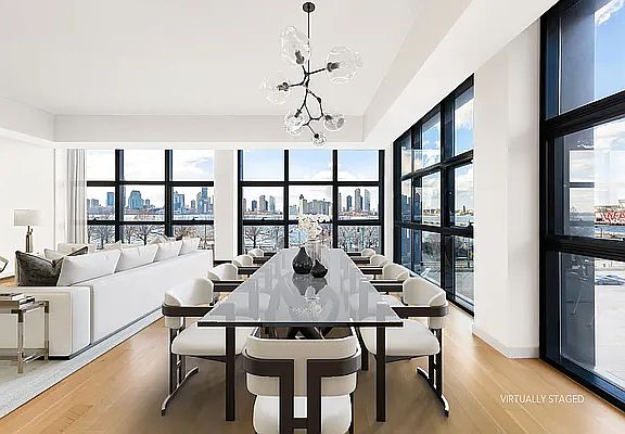 3rd image of 290 West St #3A
