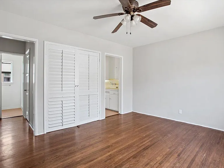 5569 Airdrome St — Photo 8
