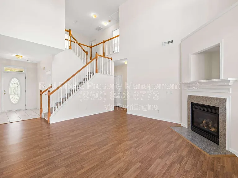 17320 Brightstone Ct — Photo 10
