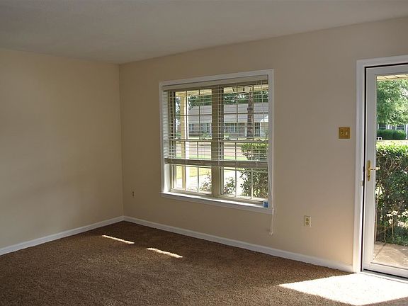 3rd image of 7133 Juana Dr