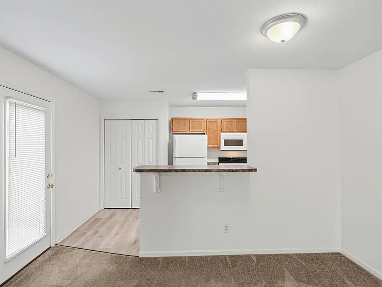 5004-5006 Betty Jean Way — Photo 12